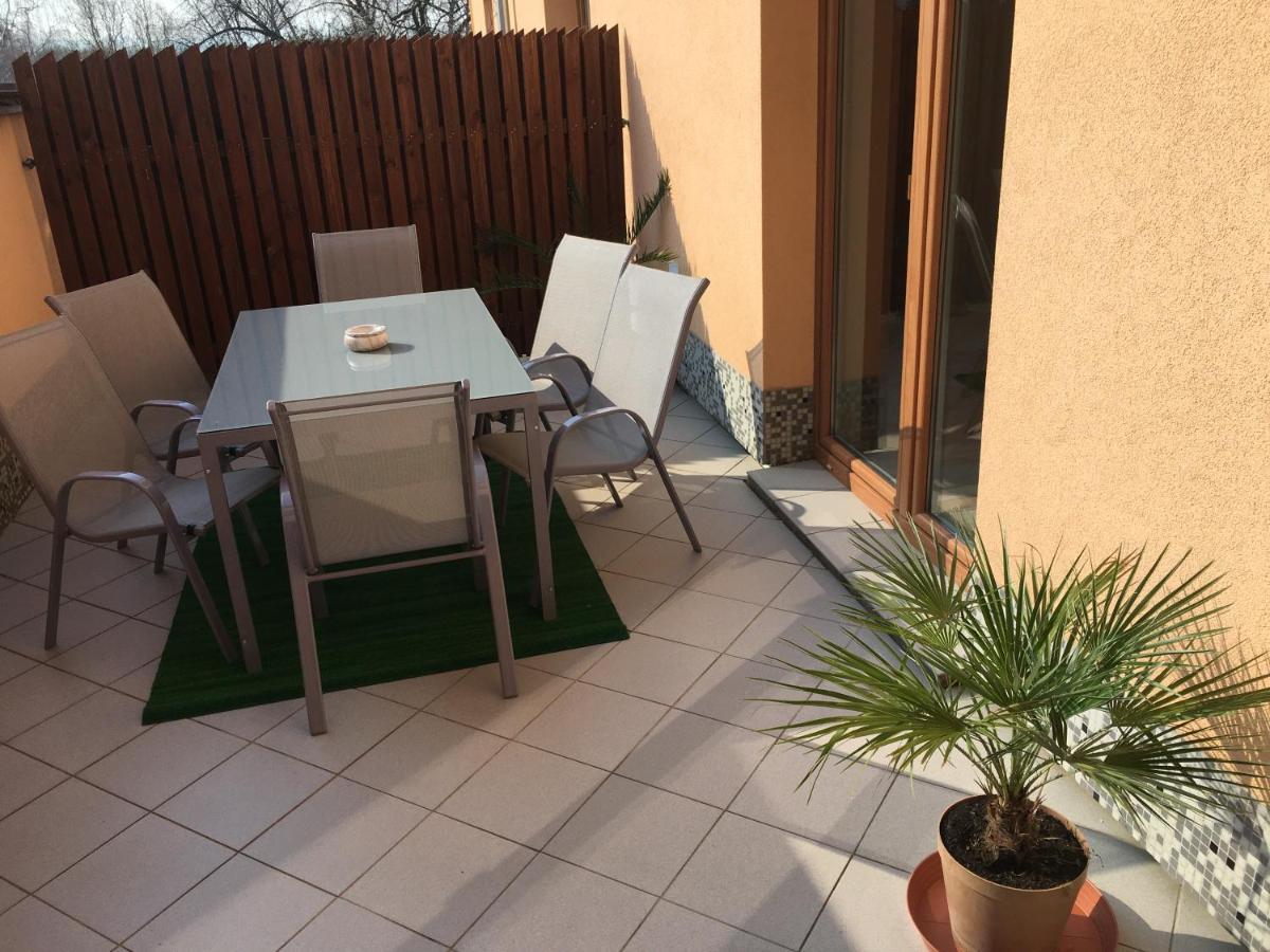 צ'סקה בודיוביצה Apartman Slunecnice S Terasou מראה חיצוני תמונה